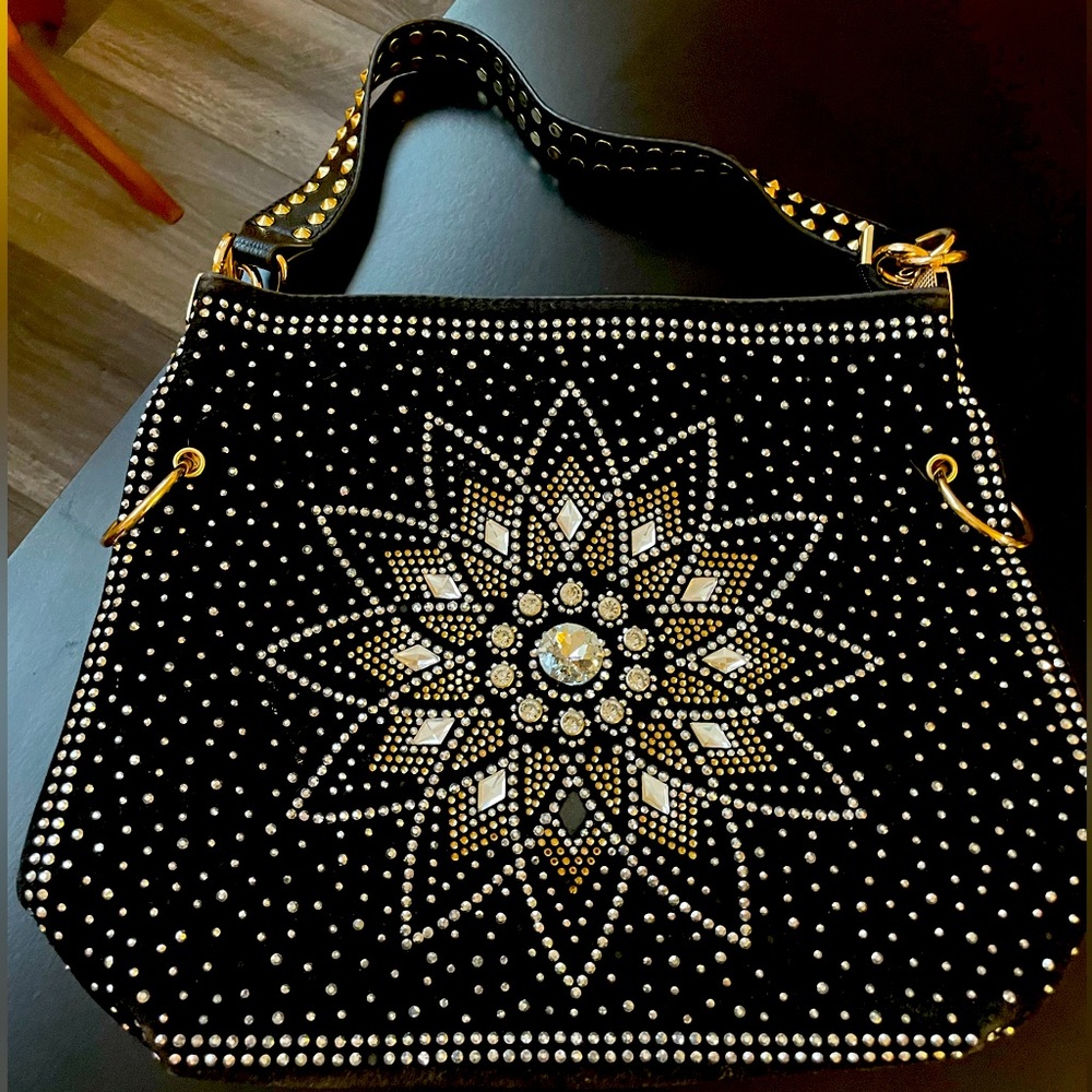 Pre-owned Black Rhinestone Leather Handbag.
